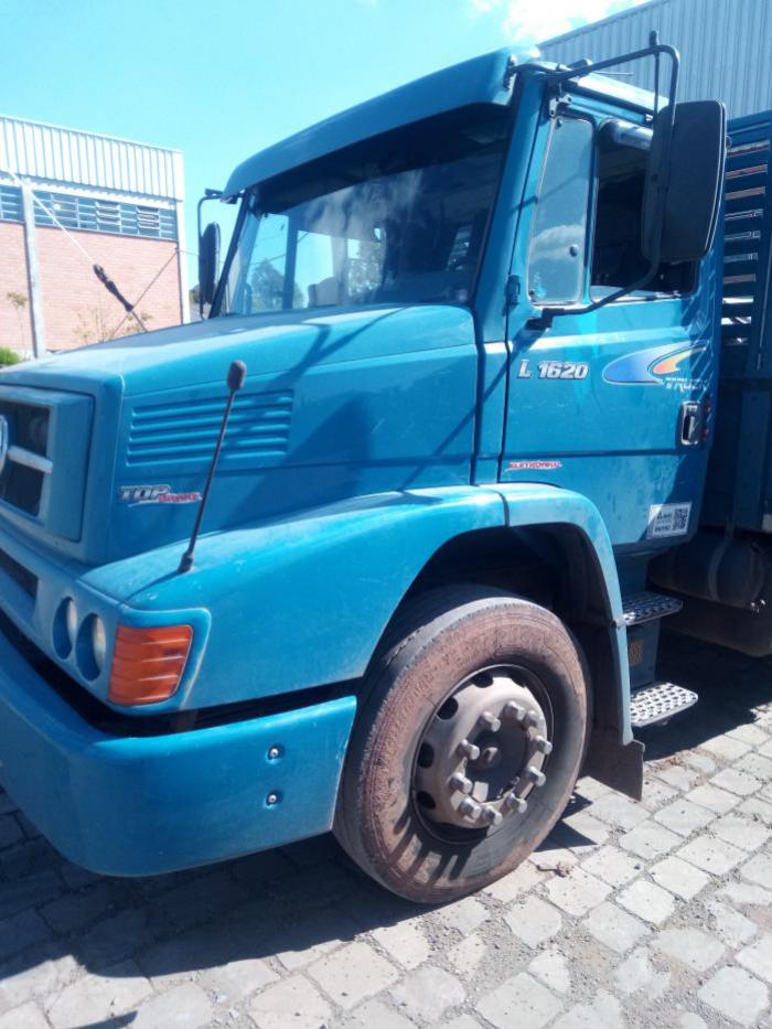 Mercedes Truck 1620